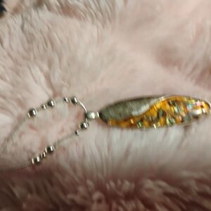 Elegant Gold and Silver Pendant Necklace